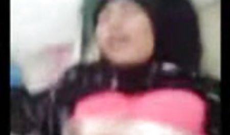 Busty黒檀記述させ物乞いのためのbi-Bi-si士号を取得で ハメ 動画 投稿